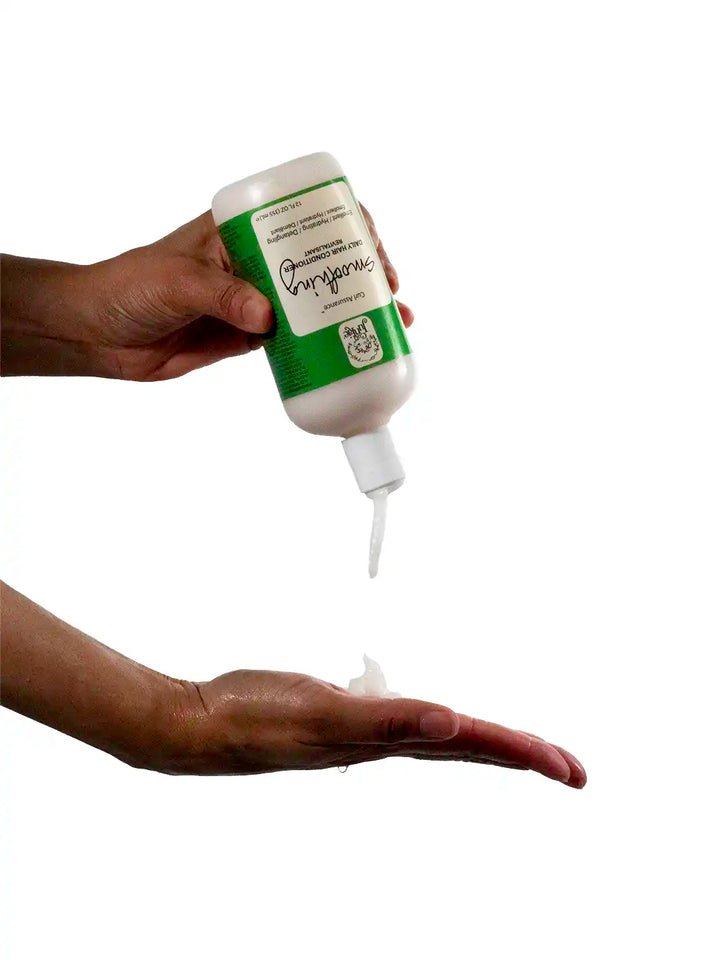 SMOOTHING DAILY HAIR CONDITIONER